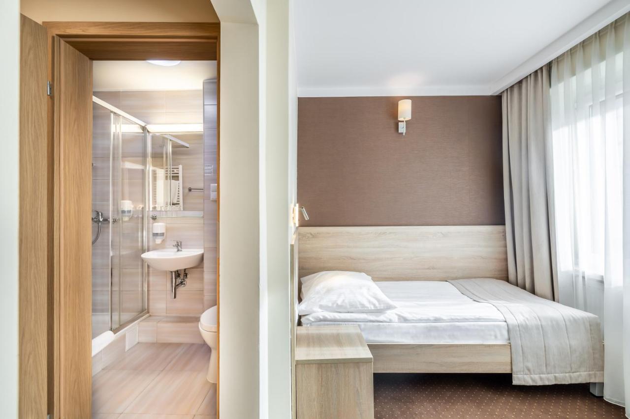 Hotel Lesny Białystok Esterno foto