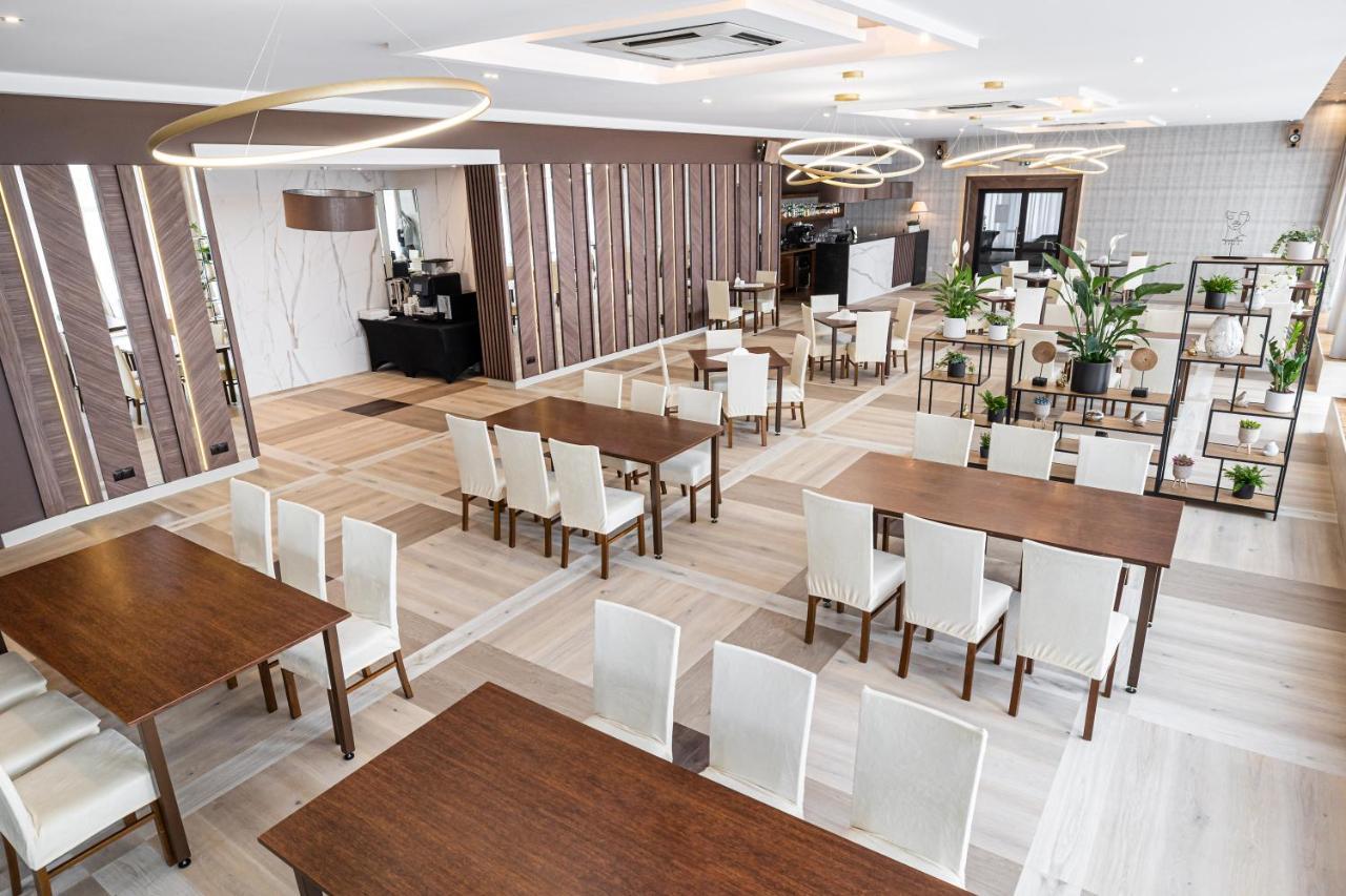 Hotel Lesny Białystok Esterno foto