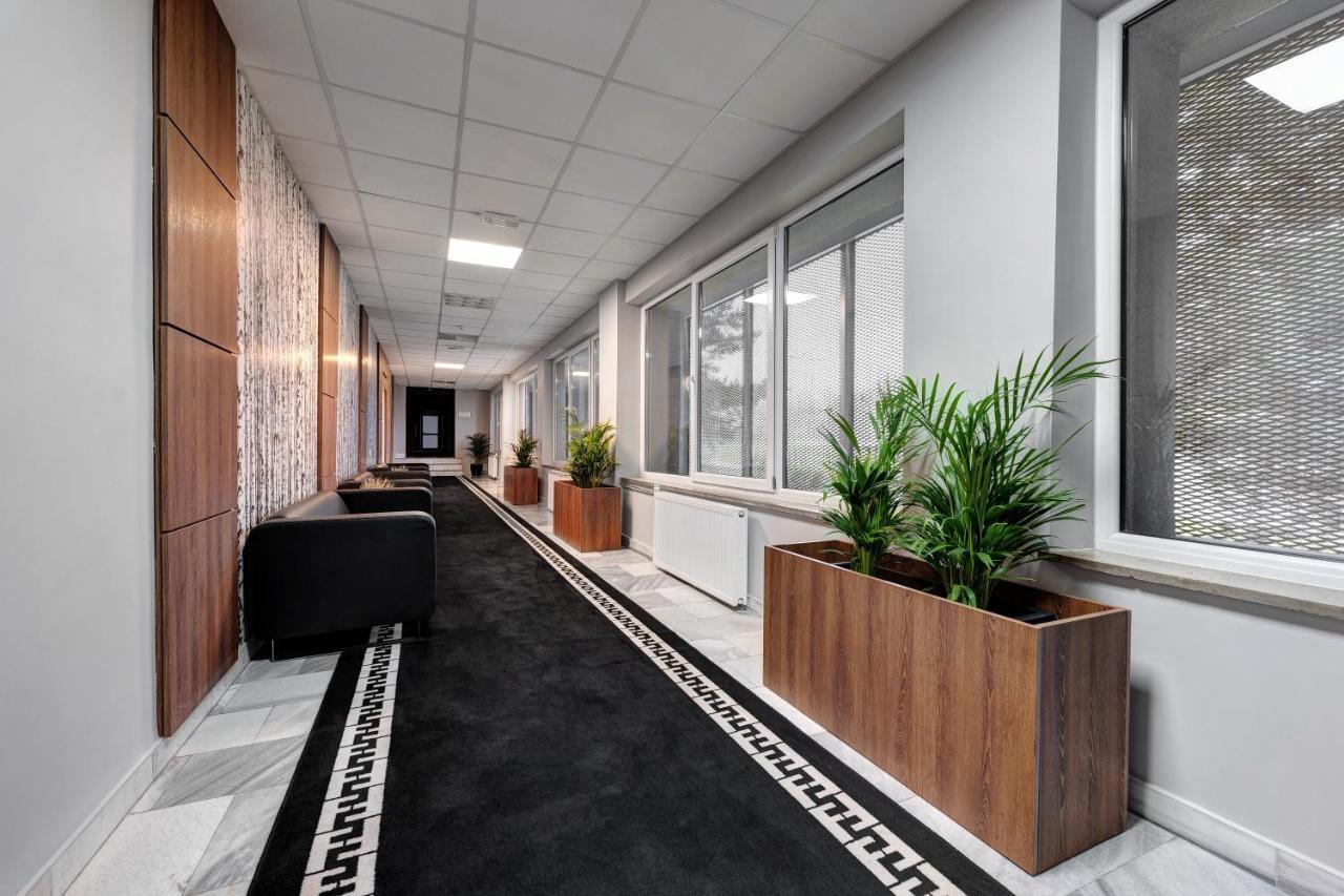 Hotel Lesny Białystok Esterno foto
