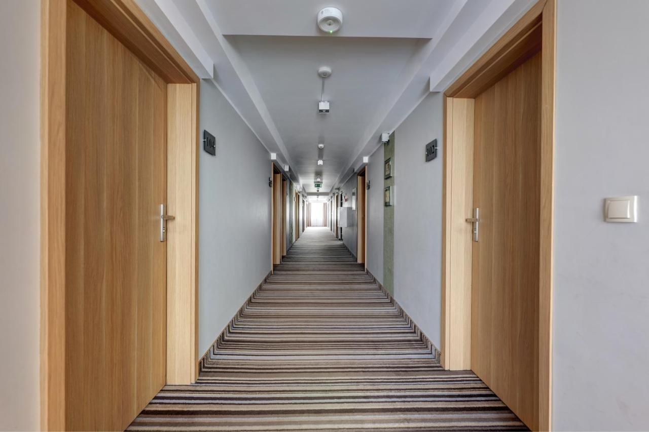 Hotel Lesny Białystok Esterno foto
